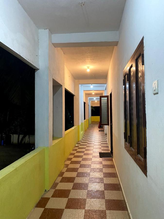 Hotel Dwaraka Residency Mamallapuram Exterior foto